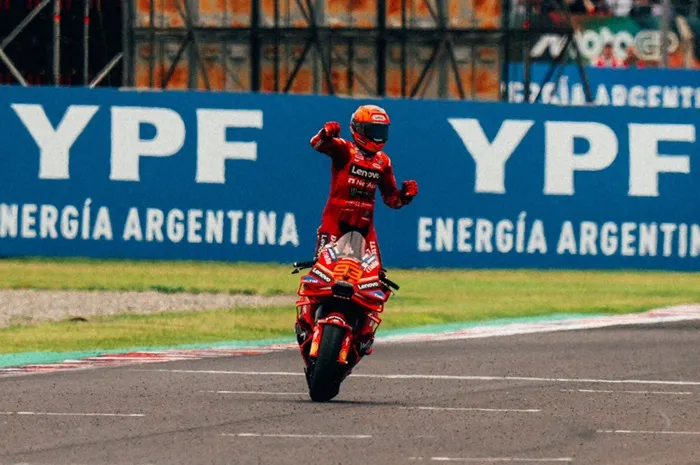 2 Jenis Mesin Motor MotoGP Inline 4 dan V4, Ini Kelebihan dan Kekurangannya