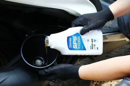Tips Memilih Oli Motor Matic, Perhatikan Kode Spesifikasinya