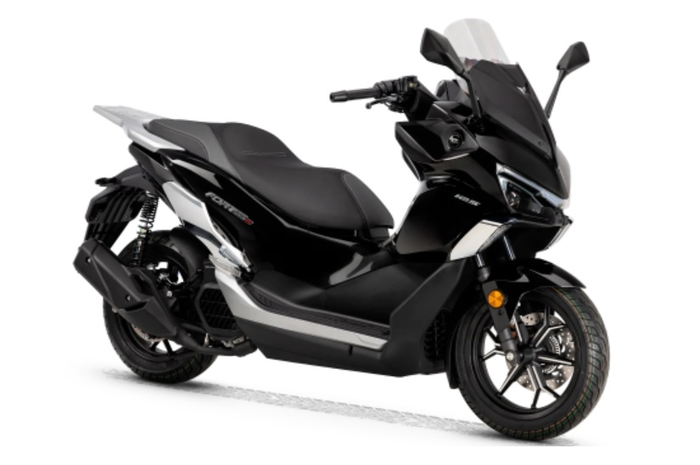 Dibekali Sistem Mild Hybrid, QJMotor Fort 125N Sudah Ada di Dealer